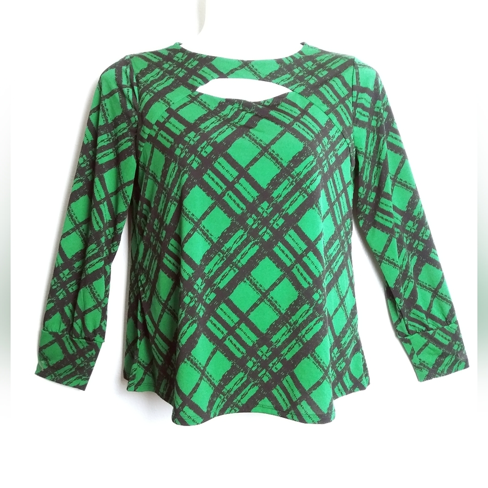 Cato Est.1946 Size L Green Black Plaid Keyhole Chest Top - Picture 2 of 6